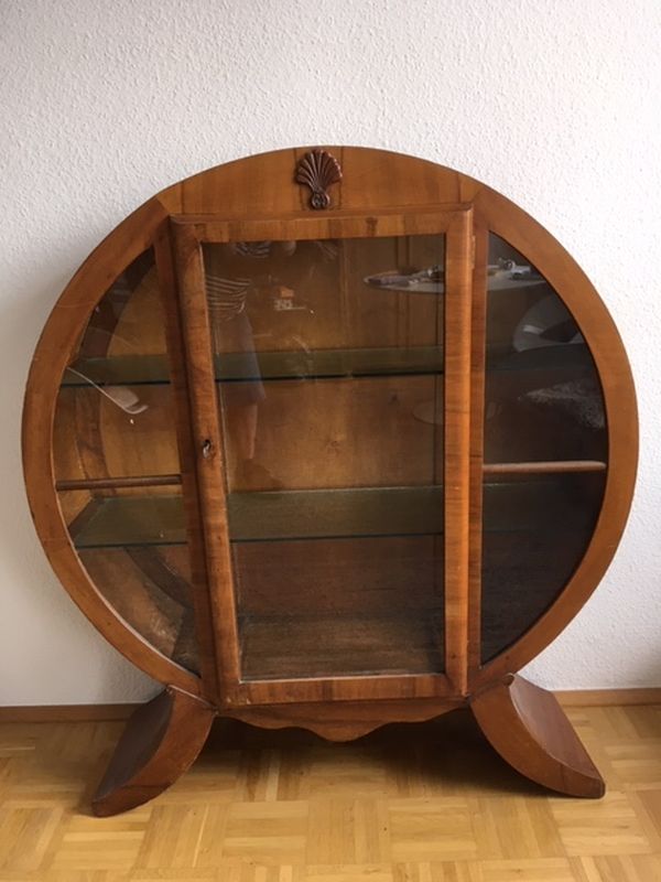 Runde Art Deco Vitrine aus Nussbaumholz Original Antike